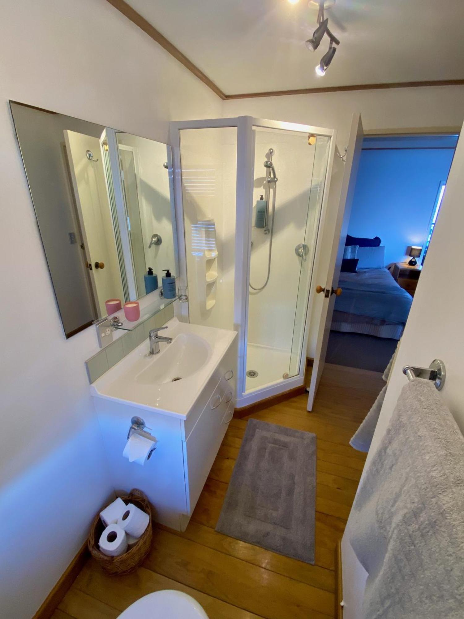 קווינסטאון Comfortable Mountain View Studio מראה חיצוני תמונה