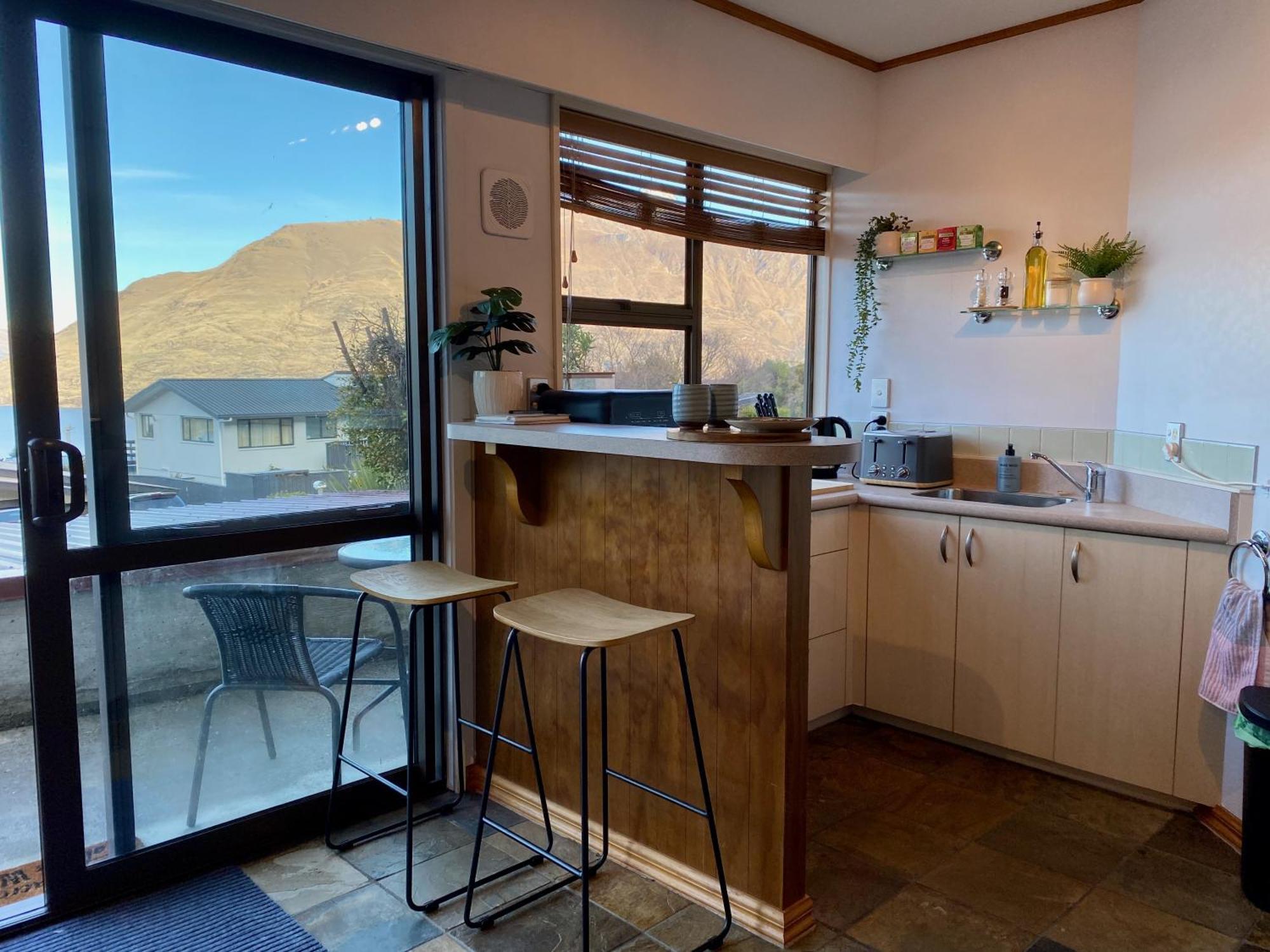 קווינסטאון Comfortable Mountain View Studio מראה חיצוני תמונה